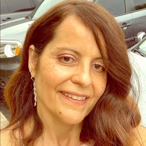 Meet your Posher, Vasiliki